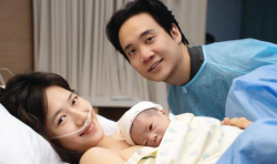 Giải mã giấc mơ: Nằm mơ thấy bà đẻ là điềm báo gì?